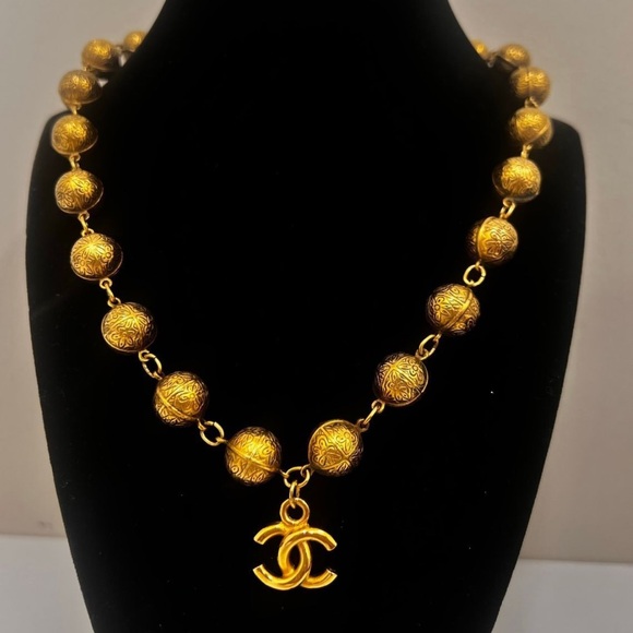 Chanel Rare Vintage Gold Plated Beaded CC Necklace - Picture 1 of 1